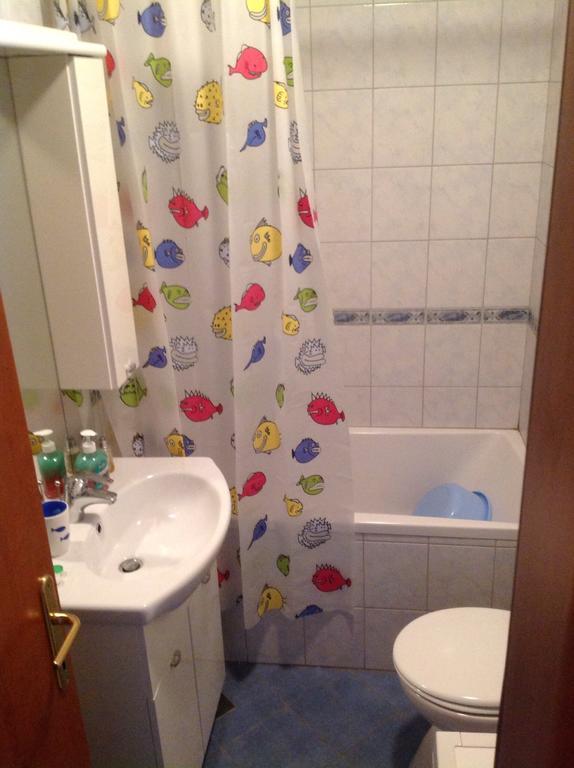 Apartment Biserka ツァヴタット 部屋 写真